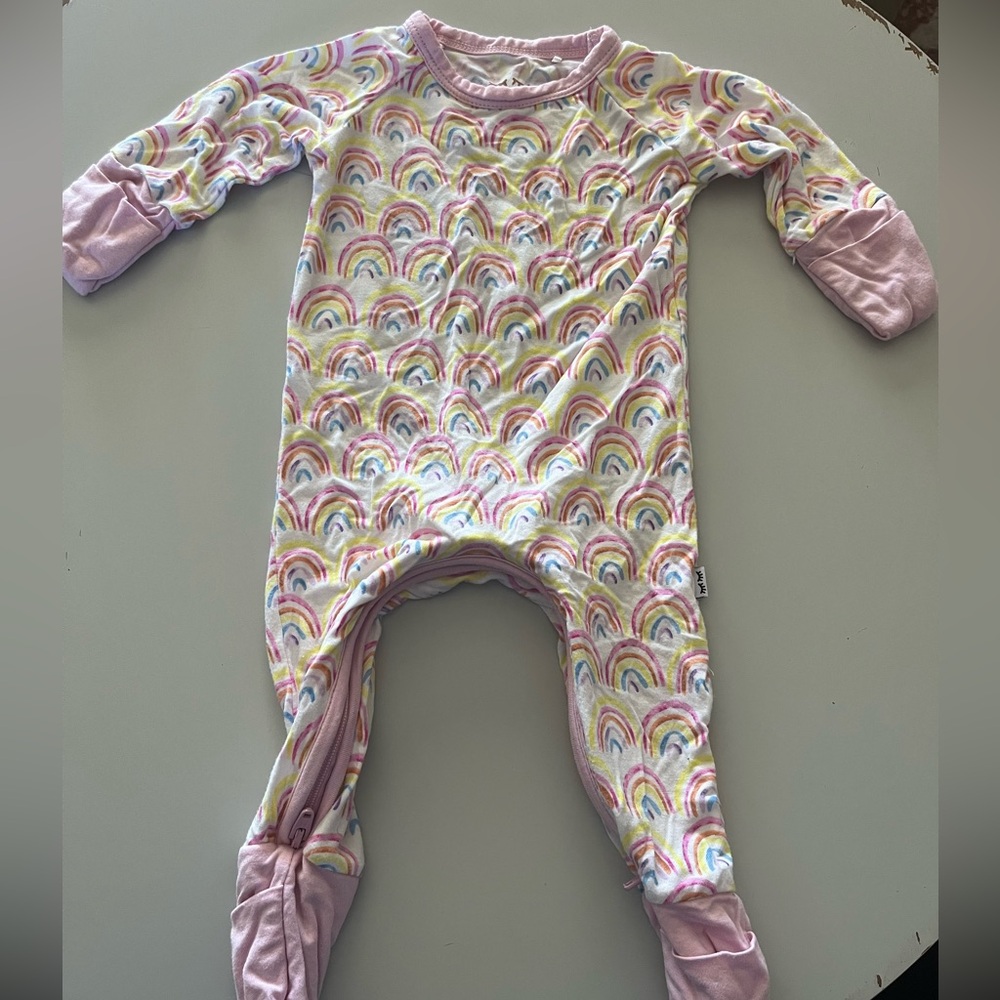 Little Sleepies Rainbow U-shaped zip